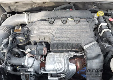 2021 Jeep Renegade Limited 4X4 z USA, uszkodzony, nr VIN ZACNJDD12MPM52980